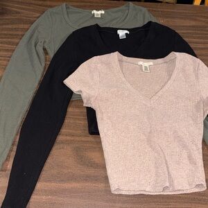 Bozzolo Women's V-Neck Ribbed Tops - Black, Green, Tan